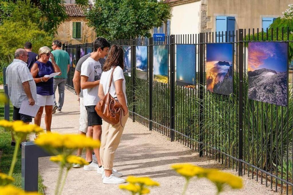 Taote - Studio Avec Terrasse Au Coeur De Ville Brignoles Exteriör bild
